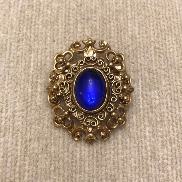 Gold and blue vintage oval-shaped brooch - Picture 2 of 6